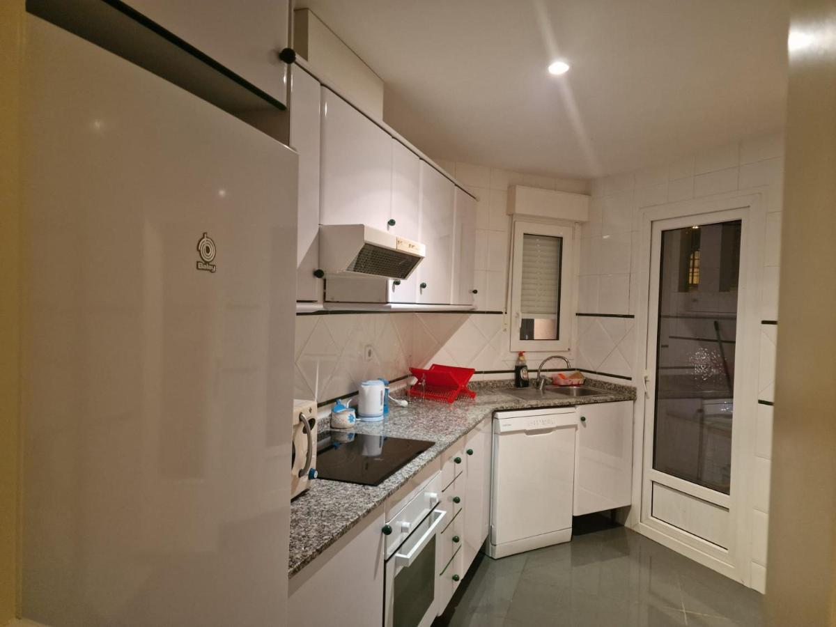 Apartamento En Bajo Con Jardin Y Patio En La Playa Oriola  Exterior foto
