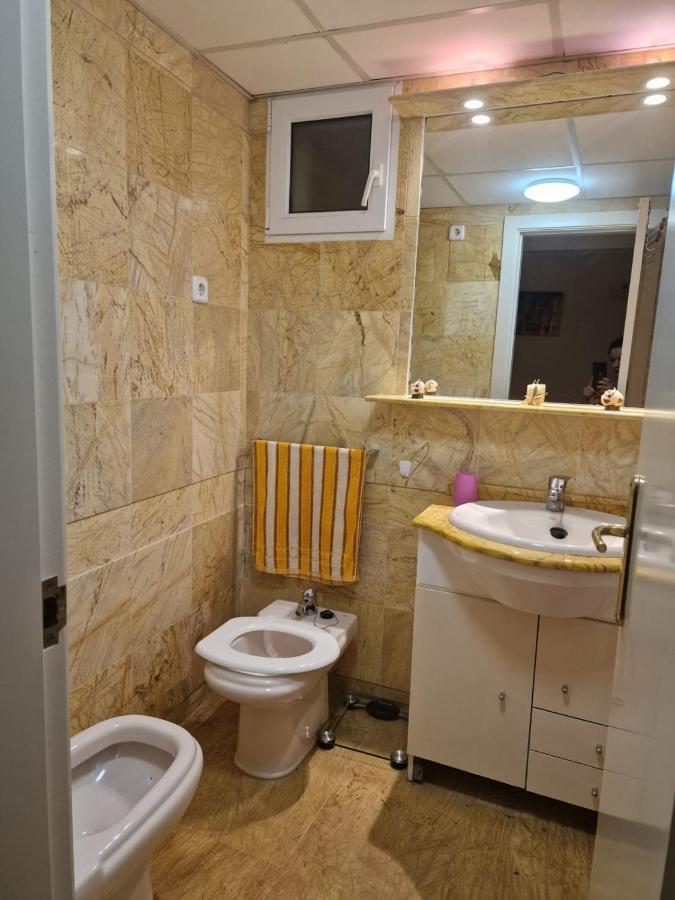 Apartamento En Bajo Con Jardin Y Patio En La Playa Oriola  Exterior foto