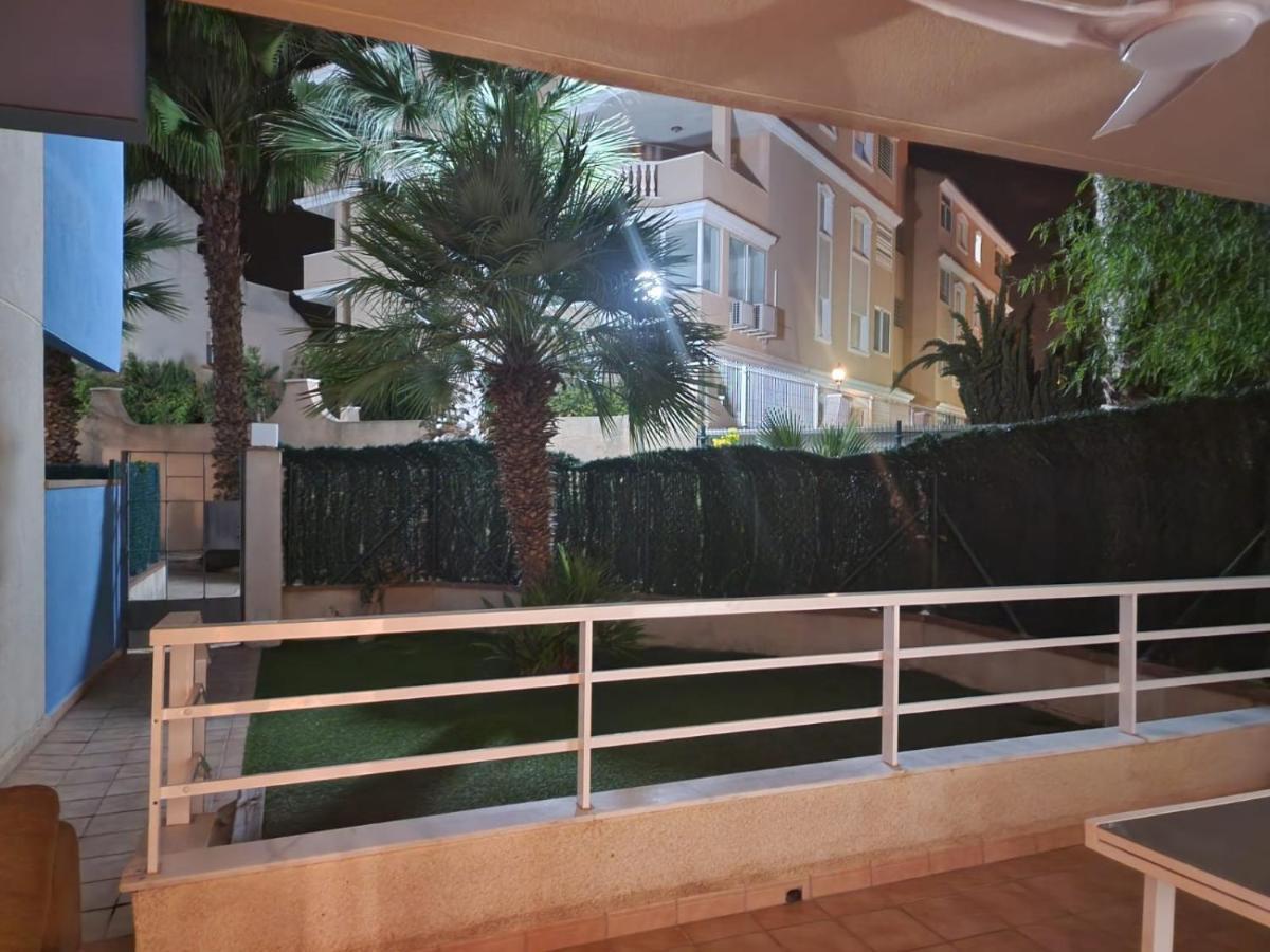 Apartamento En Bajo Con Jardin Y Patio En La Playa Oriola  Exterior foto