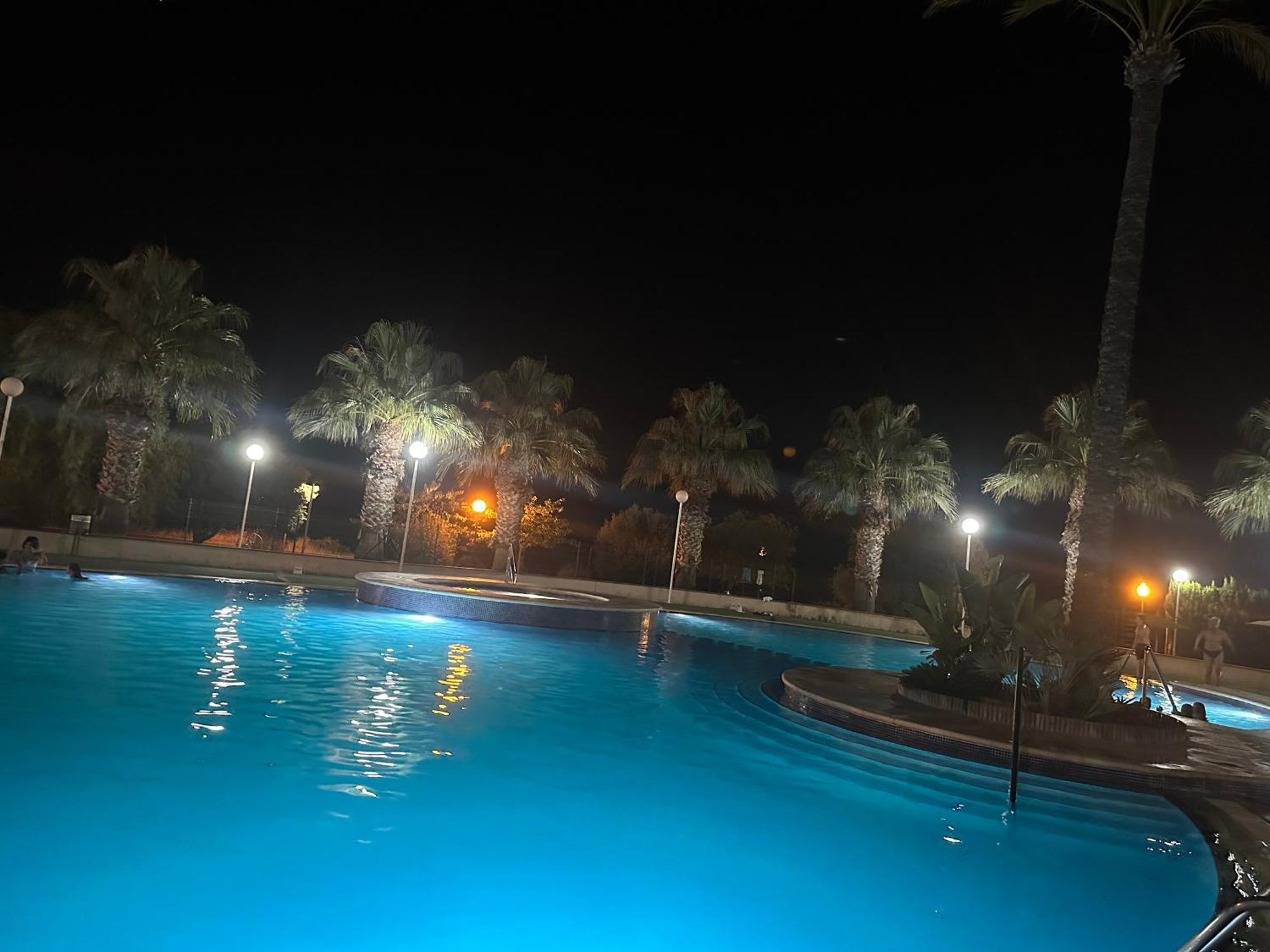 Apartamento En Bajo Con Jardin Y Patio En La Playa Oriola  Exterior foto